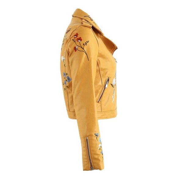 NWT GORGEOUS! Embroidered Vegan Yellow Jacket - Picture 5 of 6